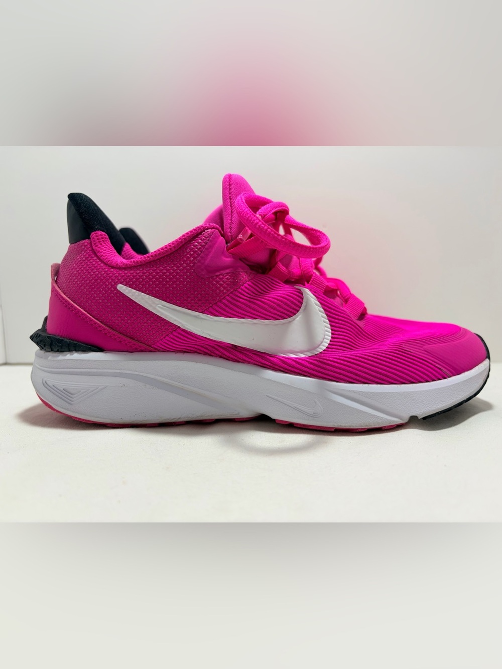 Nike Girls Star Runners Pink Youth Sneakers